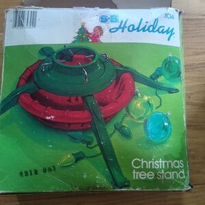 Christmas Tree Stand - Festive Green and Red